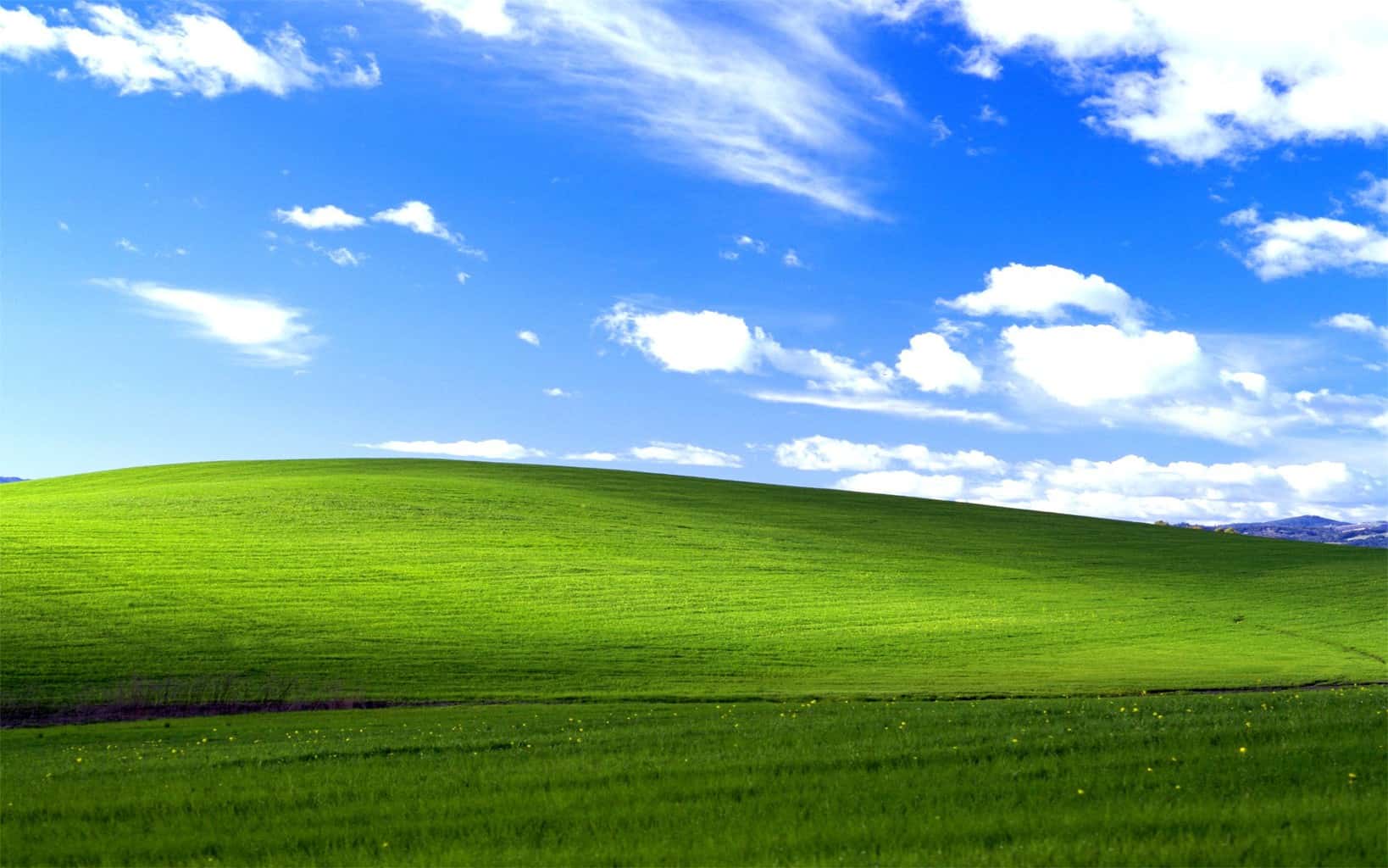Windows XP ครบรอบ 20 ปี กับ Green Hills วอลล์เปเปอร์ในตำนาน - iT24Hrs